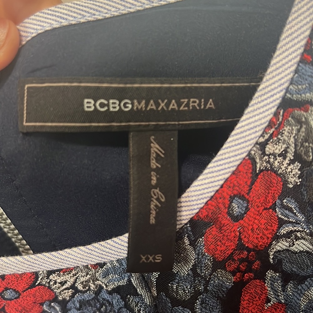 BCBG MaxAzria Top - Picture 3 of 5